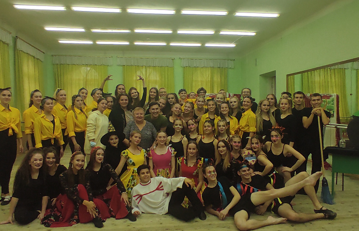 Посвящение студентов-первокурсников в хореографы